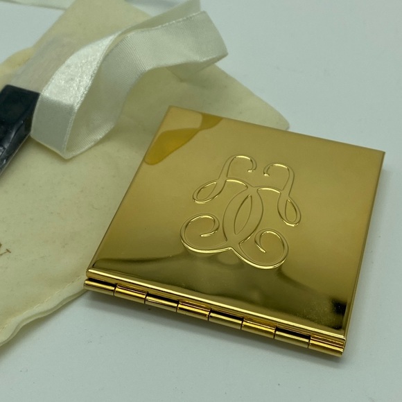 RARE Vintage GUERLAIN Paris Gold-tone Square Hinged Compact Mirror + Blush Brush - Picture 5 of 12